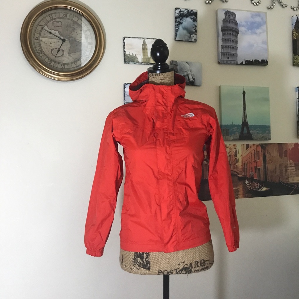 The North Face windbreaker!!